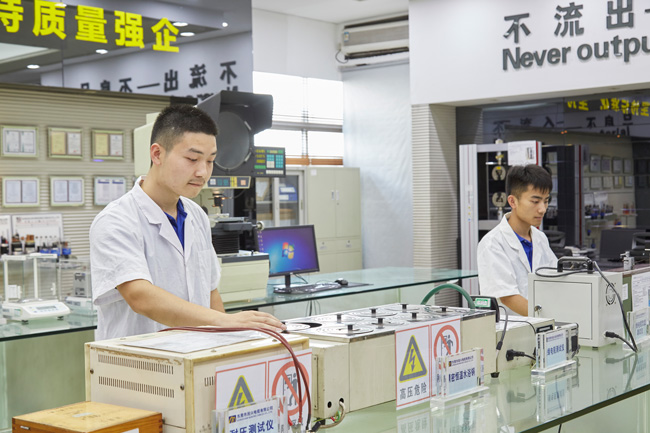 東莞制造業(yè)如何做品牌？這家工業(yè)企業(yè)簽下甄子丹任代言人